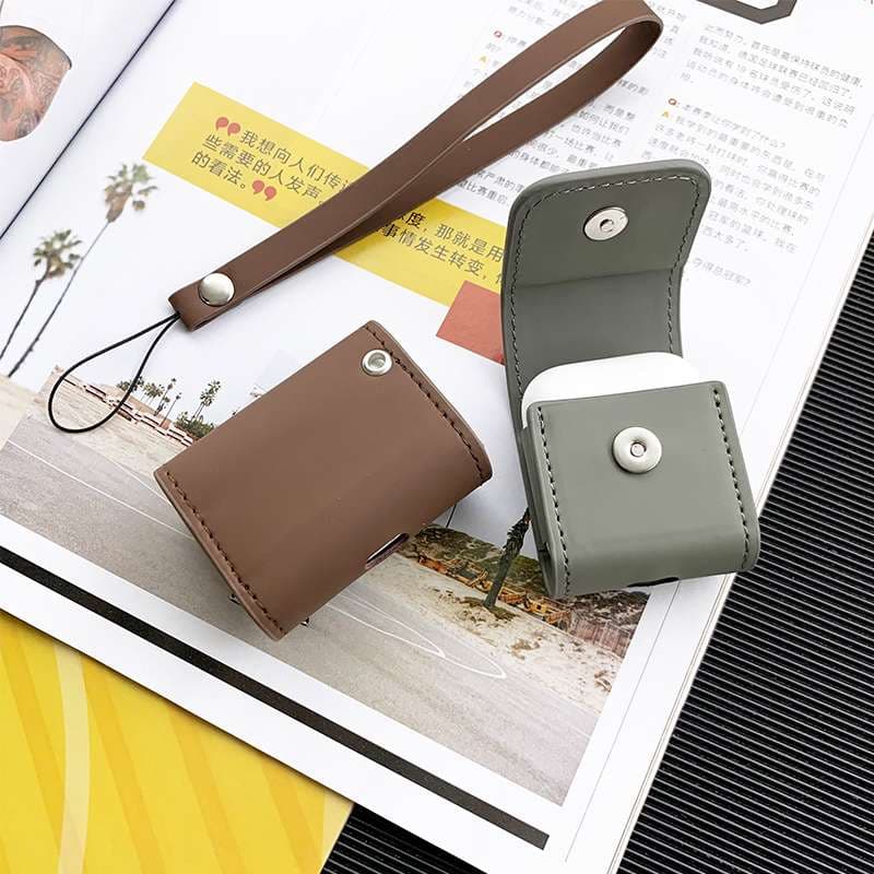 AirPodsproケース リックとモーティー風 革製イヤホンケース