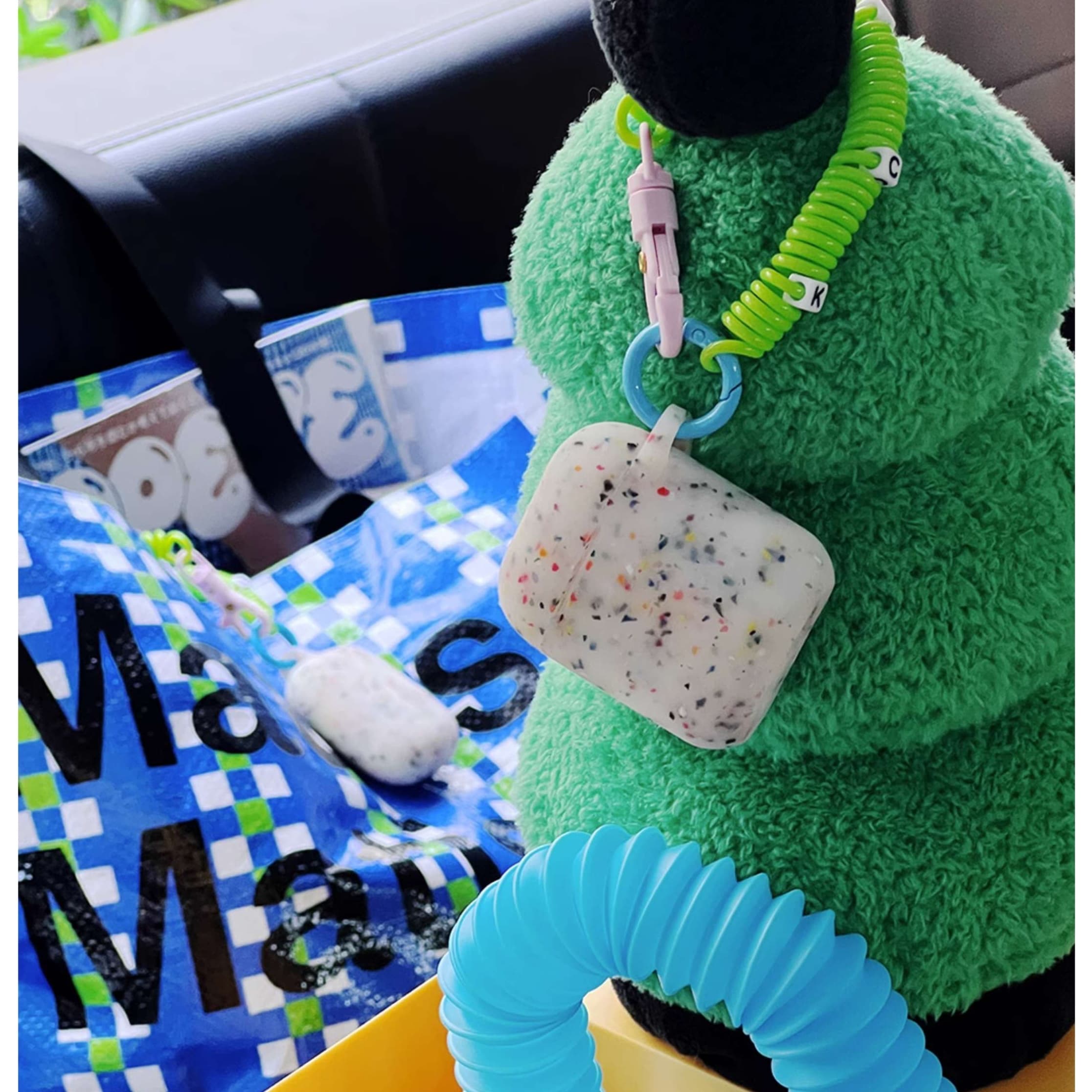 カラフル シリコン 伸縮ストラップ付き AirPods/AirPodsproケース