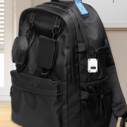 Airpodsケース 頑丈な装甲防水型携帯ケース
