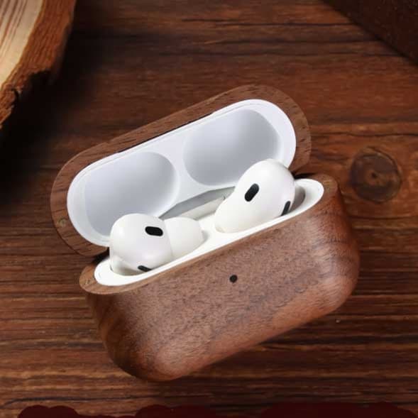 Airpodsケース 職人技が光る胡桃木製イヤホンケース