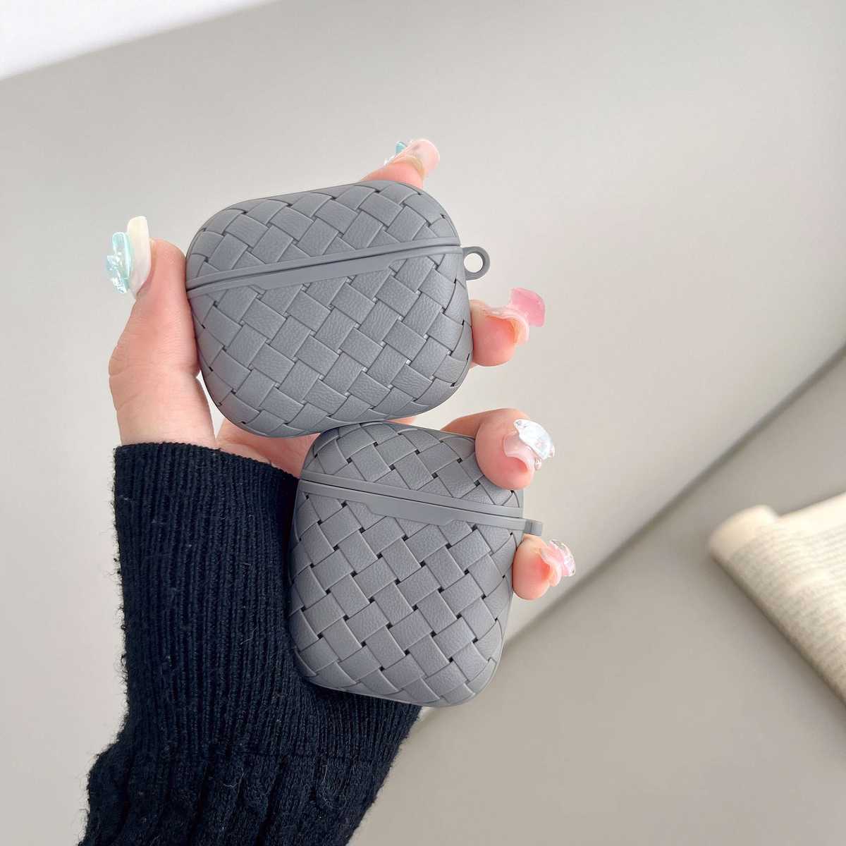 編み込み風AirPodsproケース