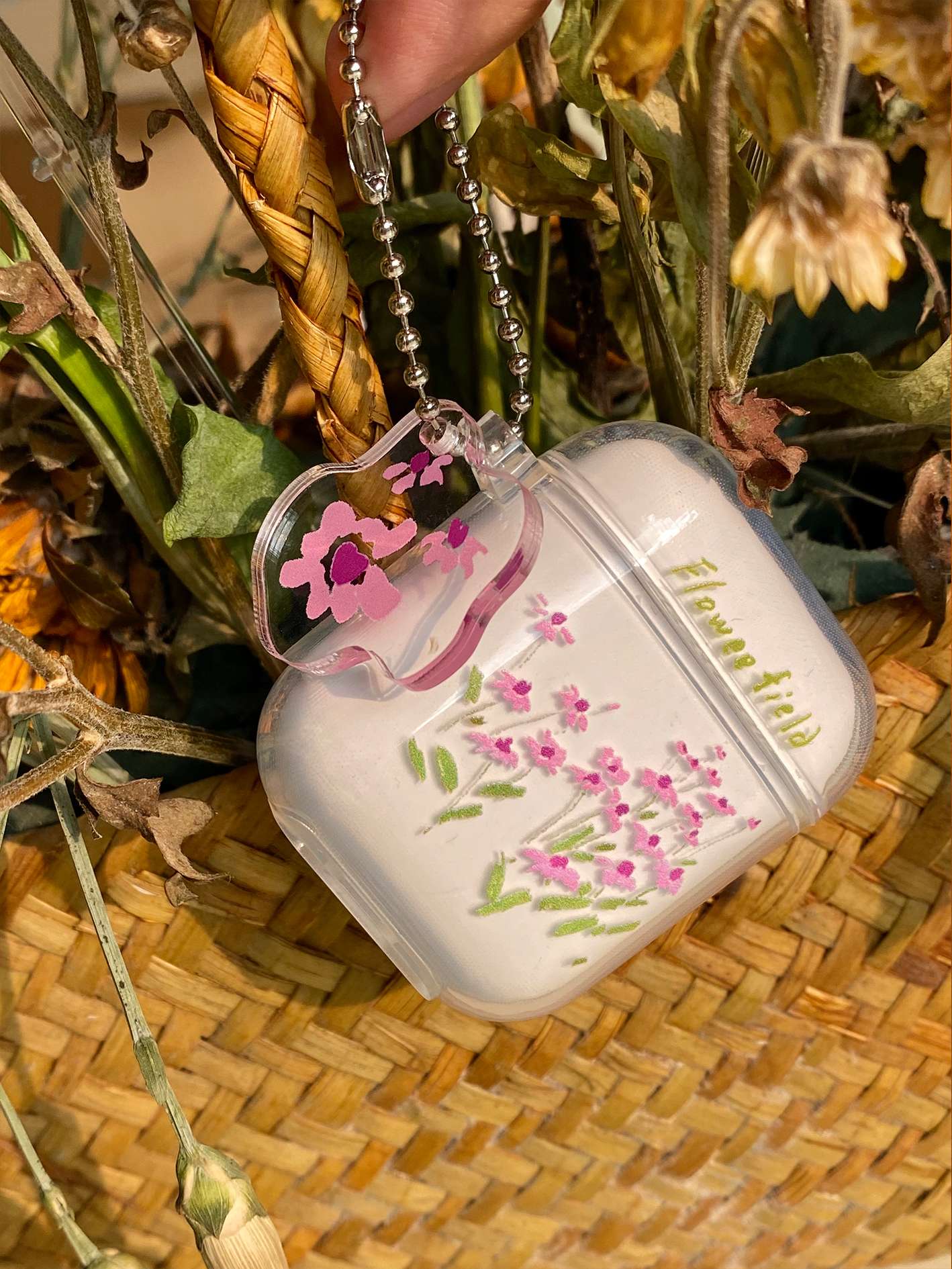 お花畑のAirPodsproケース