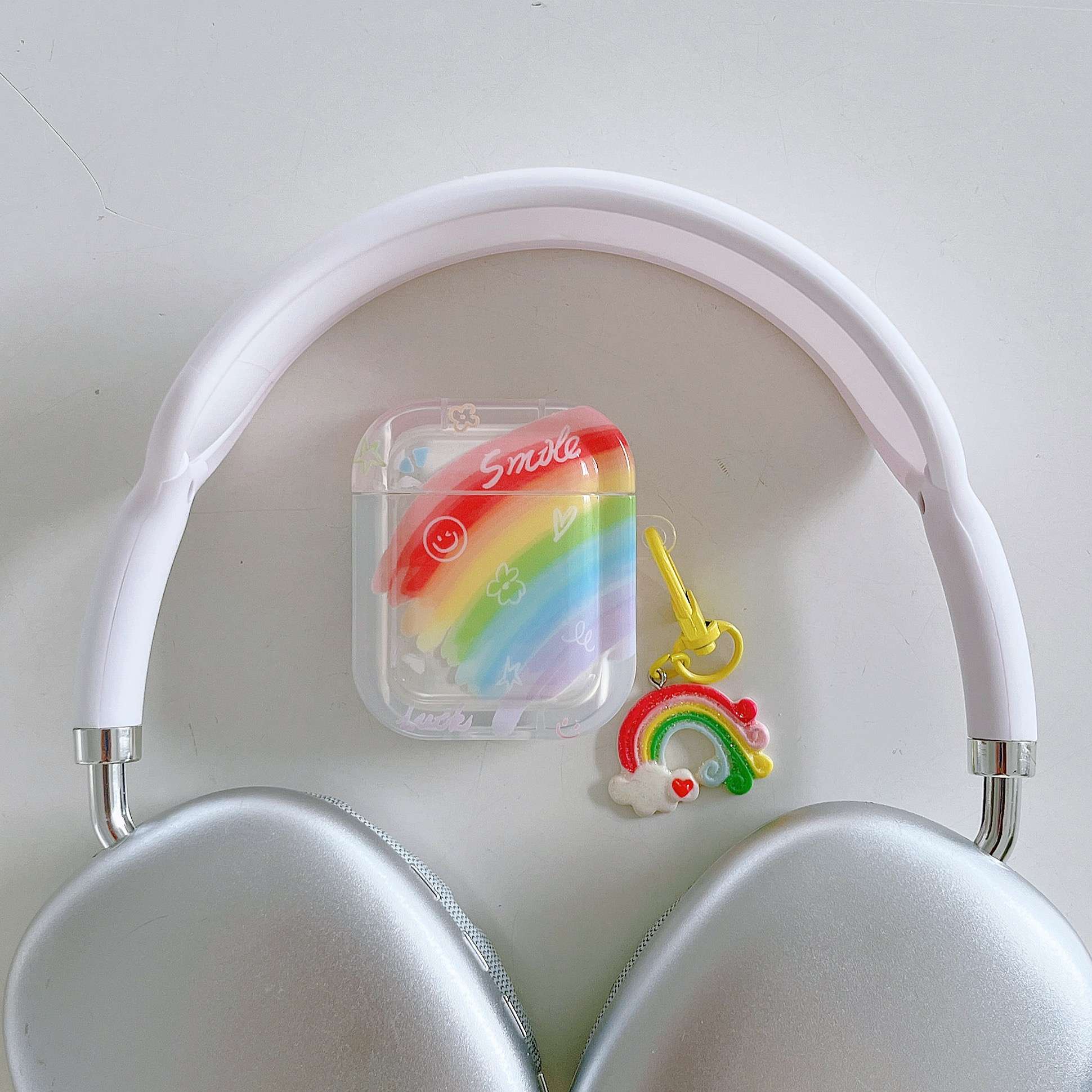 虹色スマイル柄AirPodsproケース