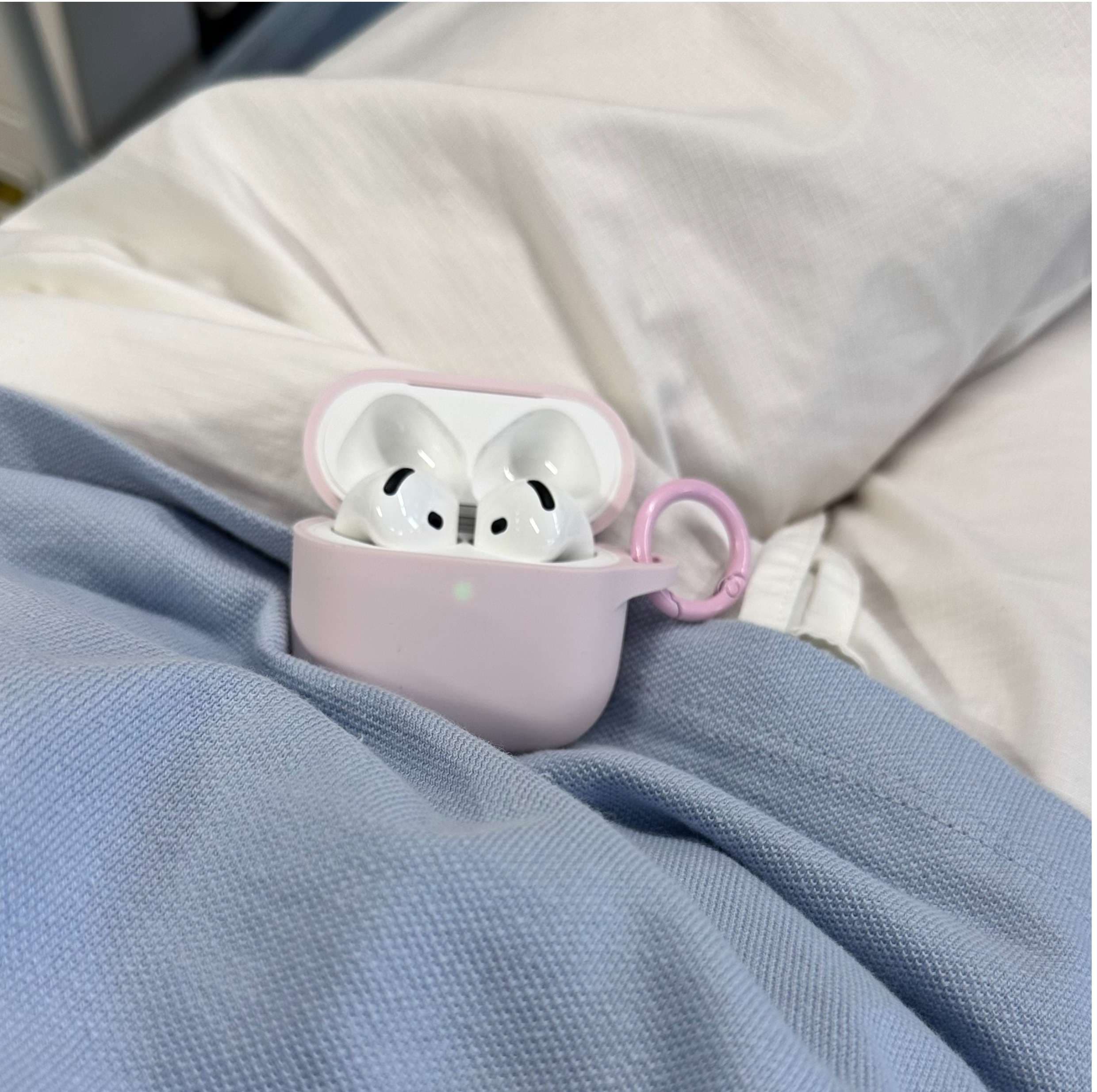 【廃盤】AirPodsケース 新型Airpods4 保護ケース AirPods ケース