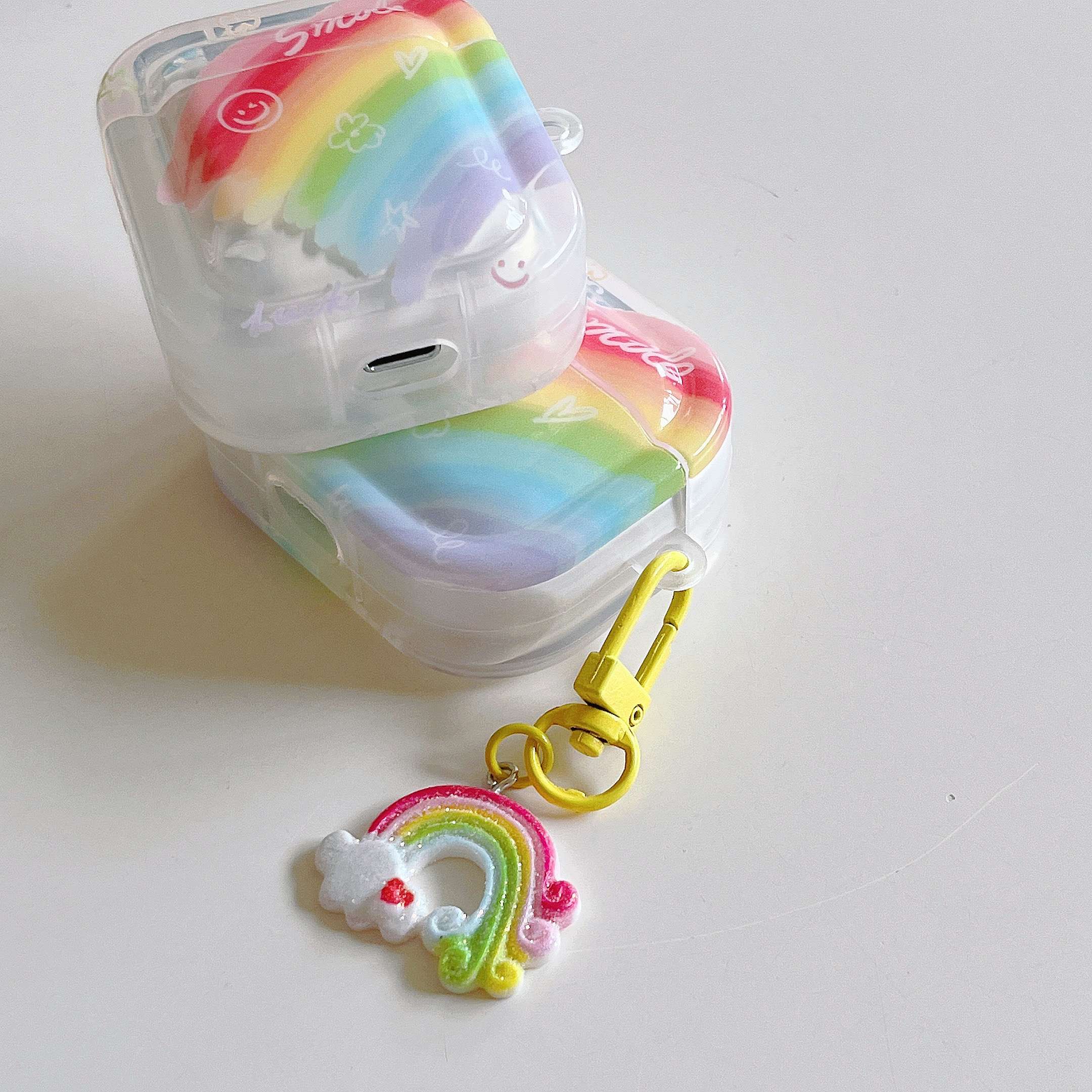 虹色スマイル柄AirPodsproケース
