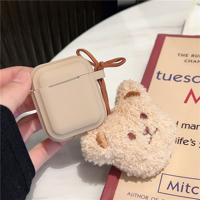 Airpodsケース ふわふわくまさん付きイヤホンケース