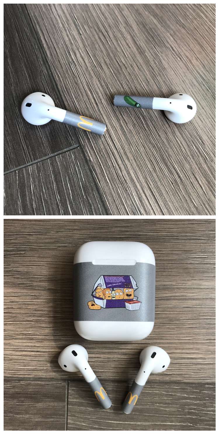 キュートなキャラクター柄AirPodsproケース