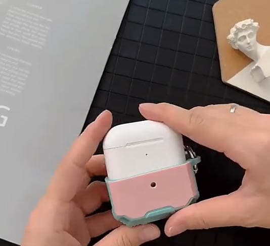 Airpodsケース 耐衝撃AirPodsケース第1/2/3世代Pro対応キーホルダー付