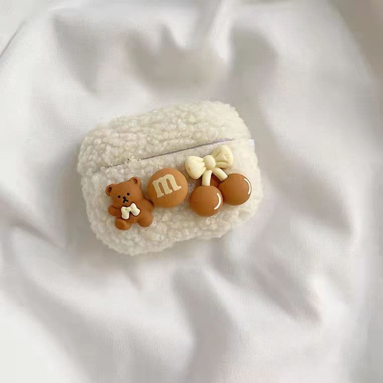 Airpodsケース もこもこくまちゃんデコケース