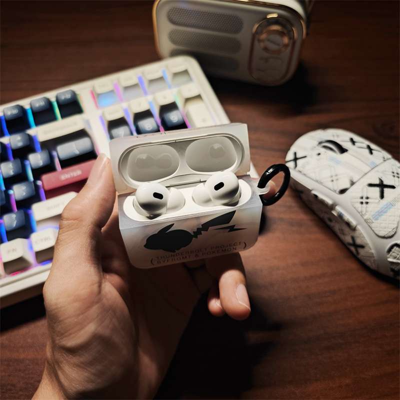 サンダーボルト ポケット モンスター AirPodsproケース