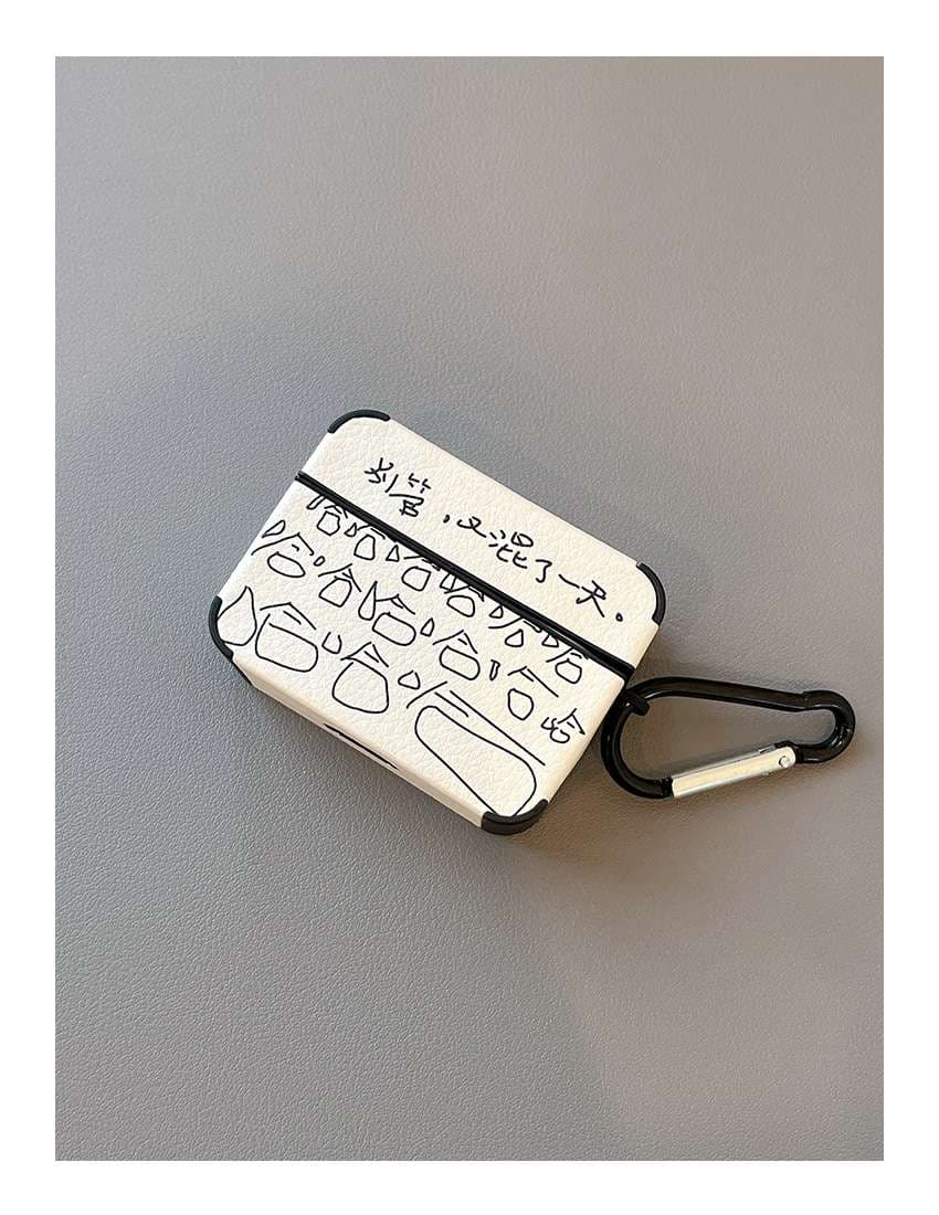 シンプルなデザインのAirPodsproケース