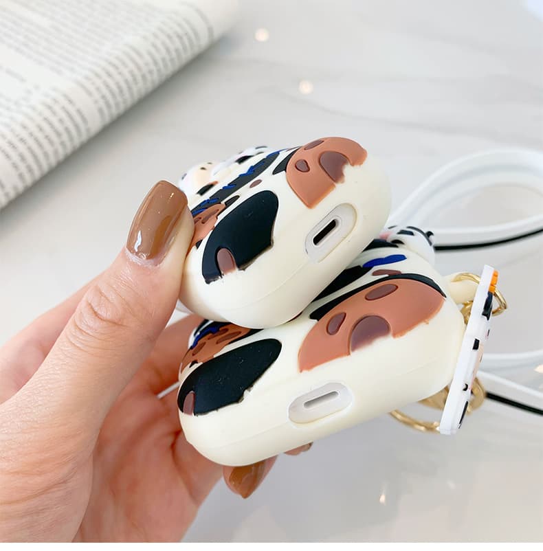 Airpodsケース 牛柄 第一世代第二世代第三世代対応 音楽機器保護ケース
