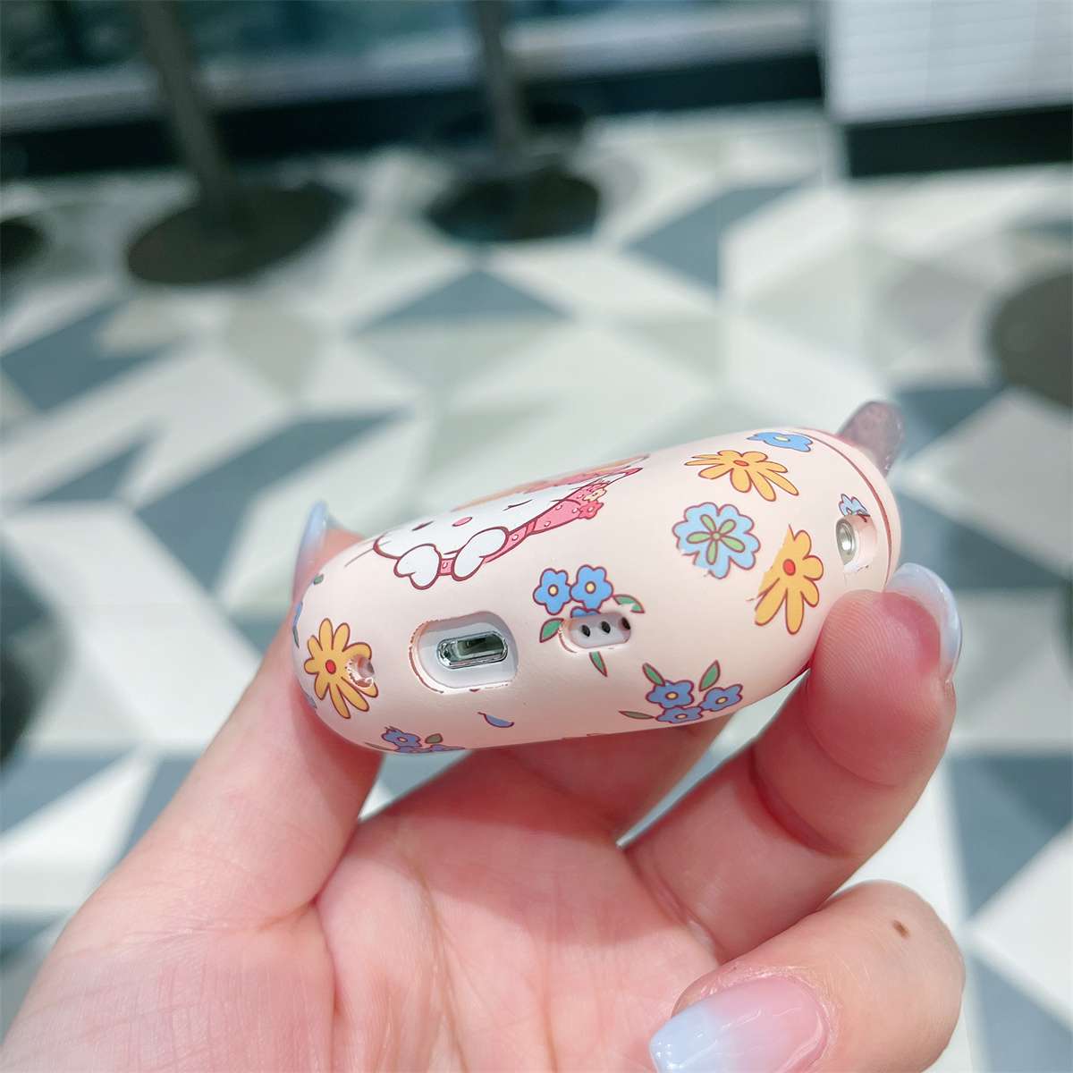 【廃盤】AirPodsproケース キティとロッソのかわいいイヤホンケース