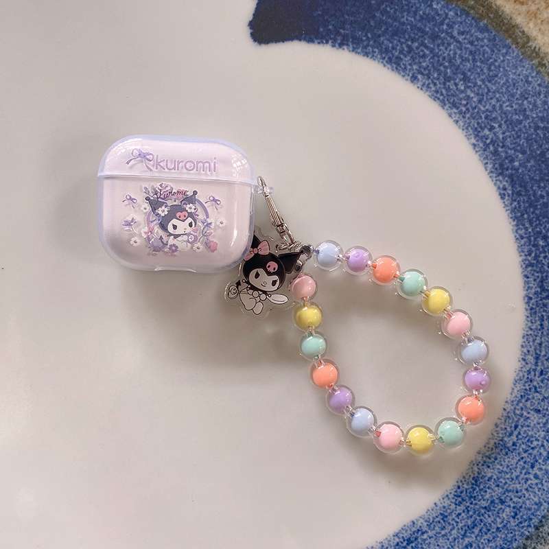 クロミのAirPodsproケースとチャーム