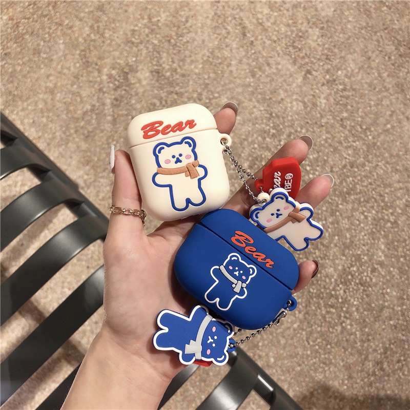 クマのキャラクター AirPodsproケース