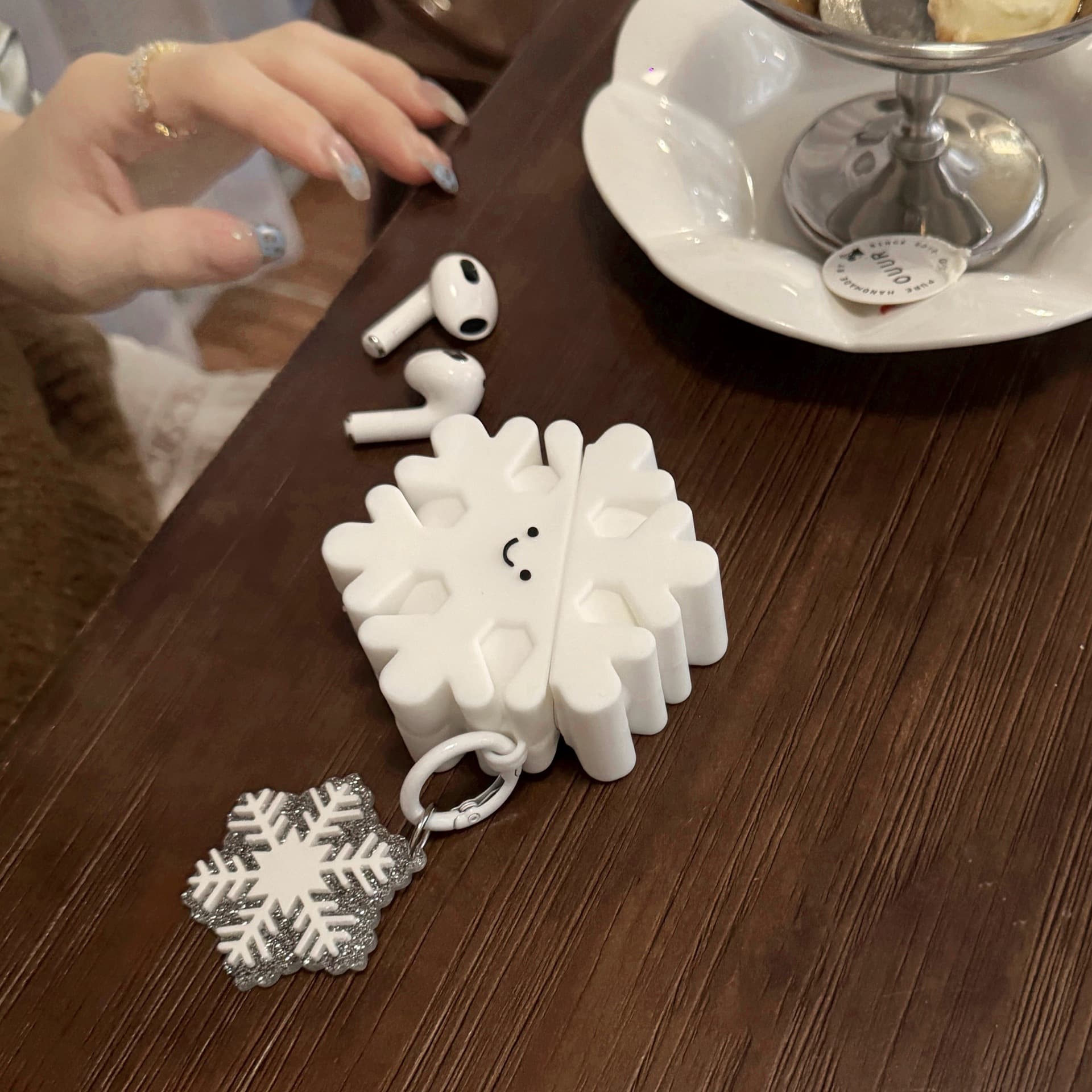 Airpodsケース かわいい雪の結晶 保護ケース