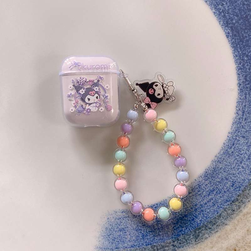 クロミのAirPodsproケースとチャーム