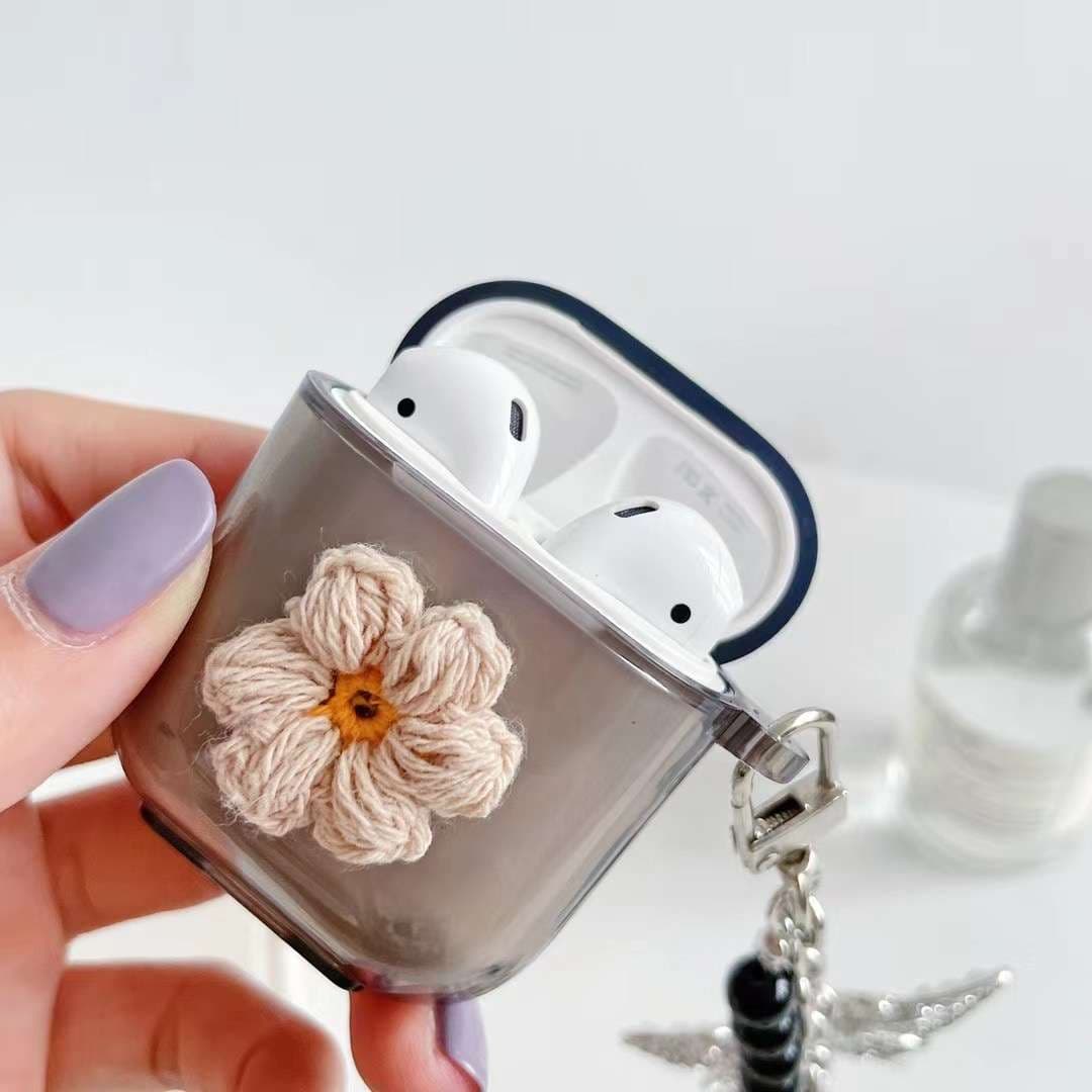 お花モチーフ付きAirPodsproケース