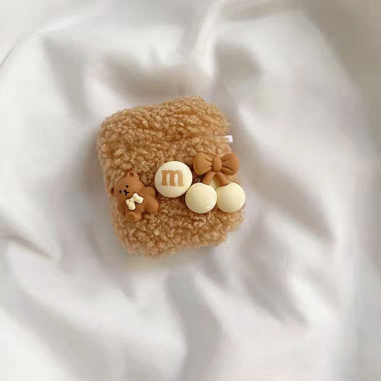 Airpodsケース もこもこくまちゃんデコケース