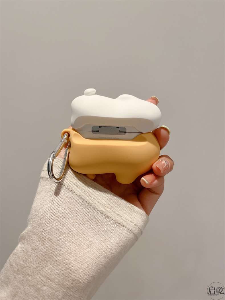 かわいい抱き合う動物キャラクター AirPods/AirPodsproケース