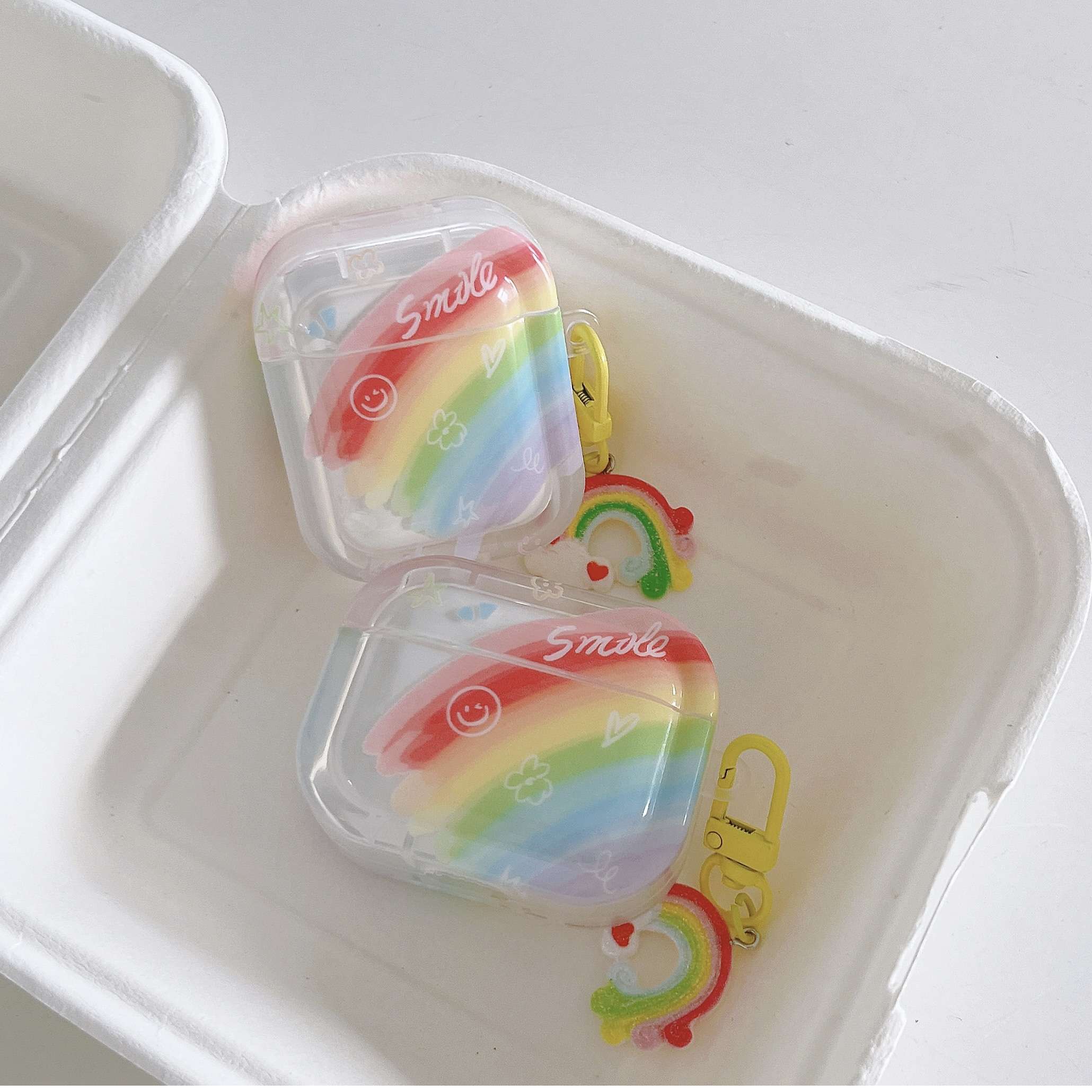 虹色スマイル柄AirPodsproケース