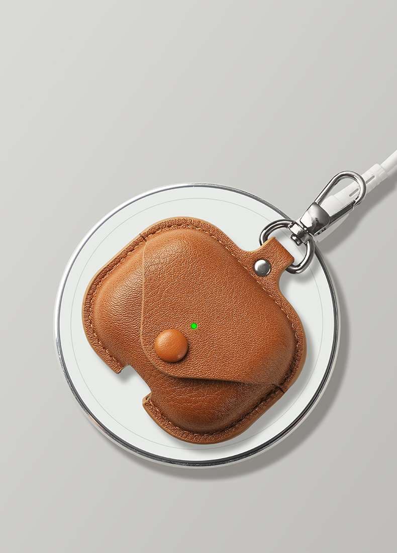 革製AirPodsproケース付きキーホルダー