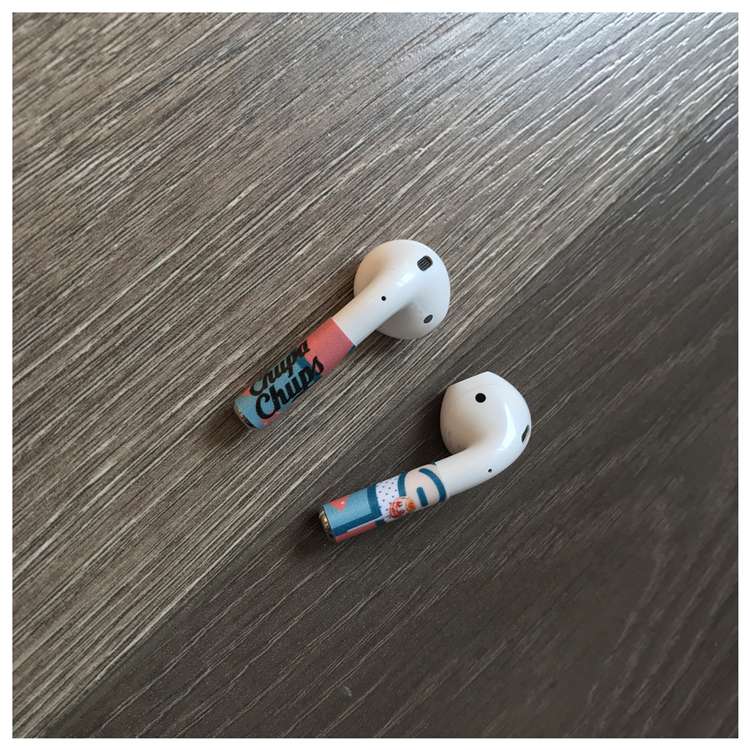 キュートなキャラクター柄AirPodsproケース