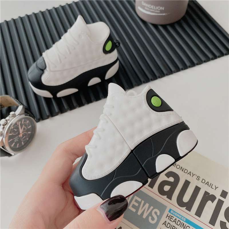 【廃盤】AirPods スニーカー型AirPodsケース AirPodsケース
