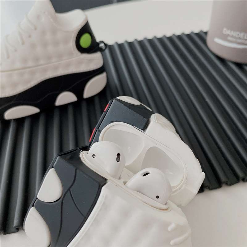 【廃盤】AirPods スニーカー型AirPodsケース AirPodsケース