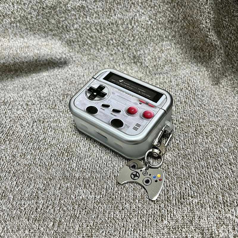【廃盤】レトロゲーム機風AirPodsproケース AirPods