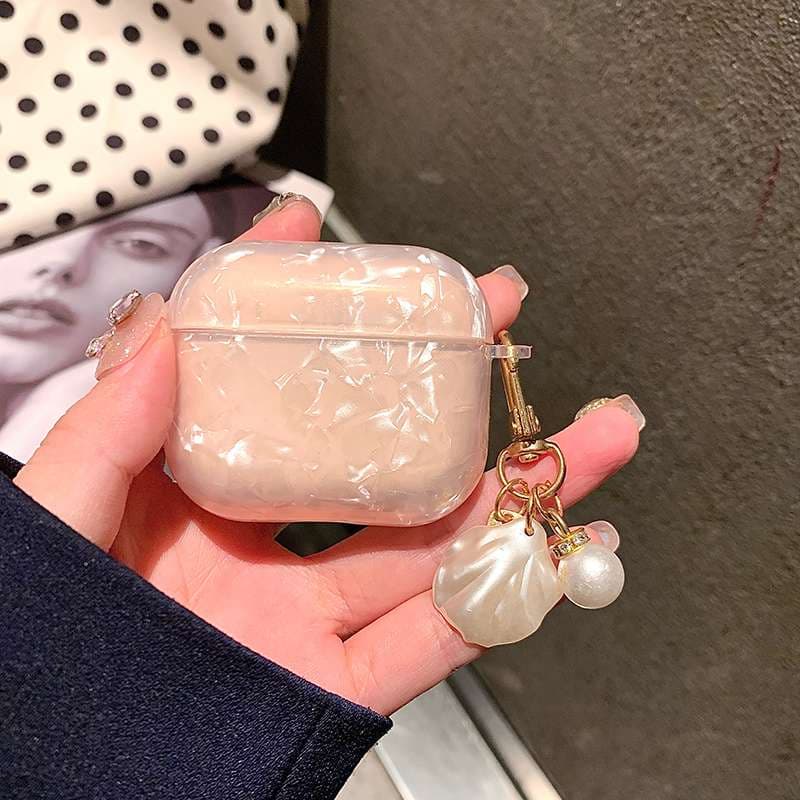 真珠風チャーム付き大理石模様AirPodsproケース