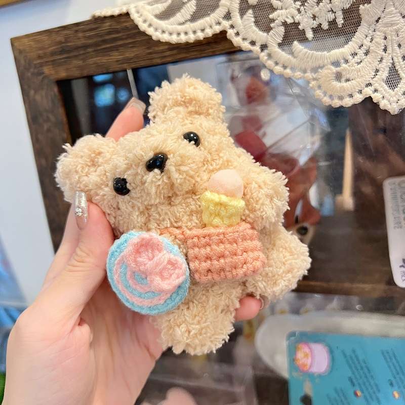 もこもこクマさんAirPodsproケース AirPods